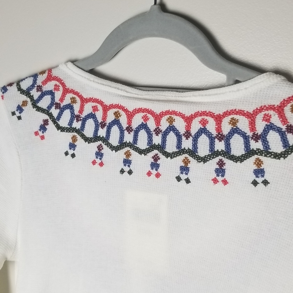 Lucky Brand Front Buttons Embroidered Long Slevees - Picture 9 of 11